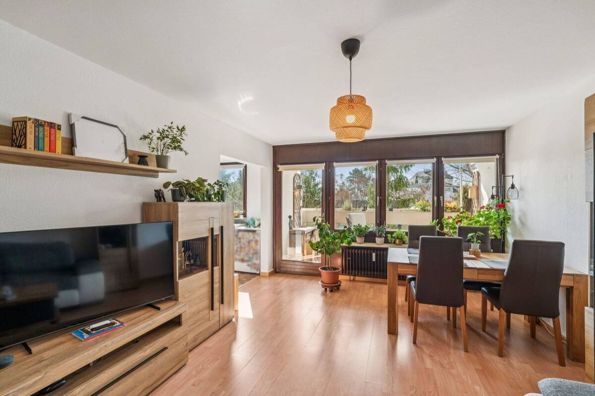 Lichtdurchflutete 3-Zimmer-Wohnung nahe der Isar in München-Thalkirchen - mit sonnigem Balkon – 81379 München – Bild 1 von 9