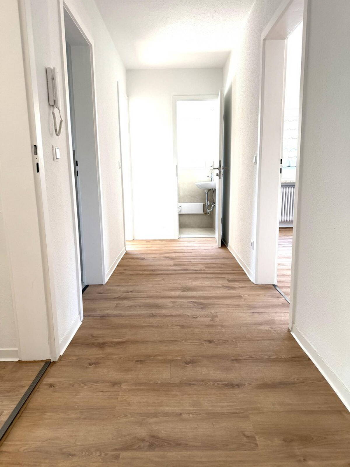 Erstbezug nach Sanierung - 4 Zimmer Wohnung – 70378 Stuttgart – Bild 1 von 9