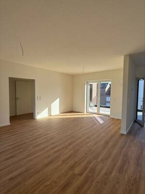Großzügige, helle 3-Zimmer Wohnung am Oldenburger Fliegerhorst !