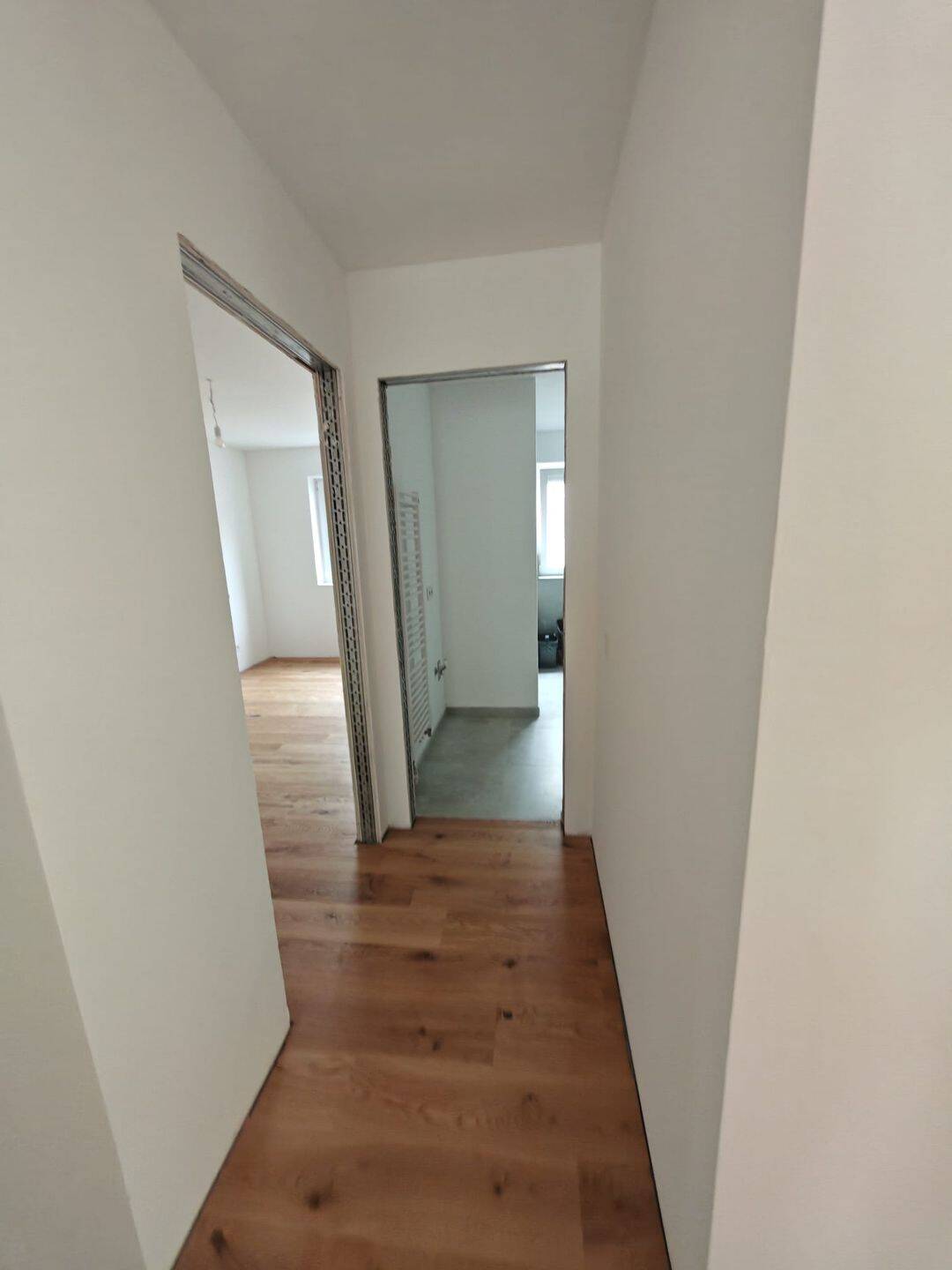 Exklusive 4-Zimmer-Neubauwohnung mit Garten in Nürnberg – Nürnberg – Vorschaubild 9