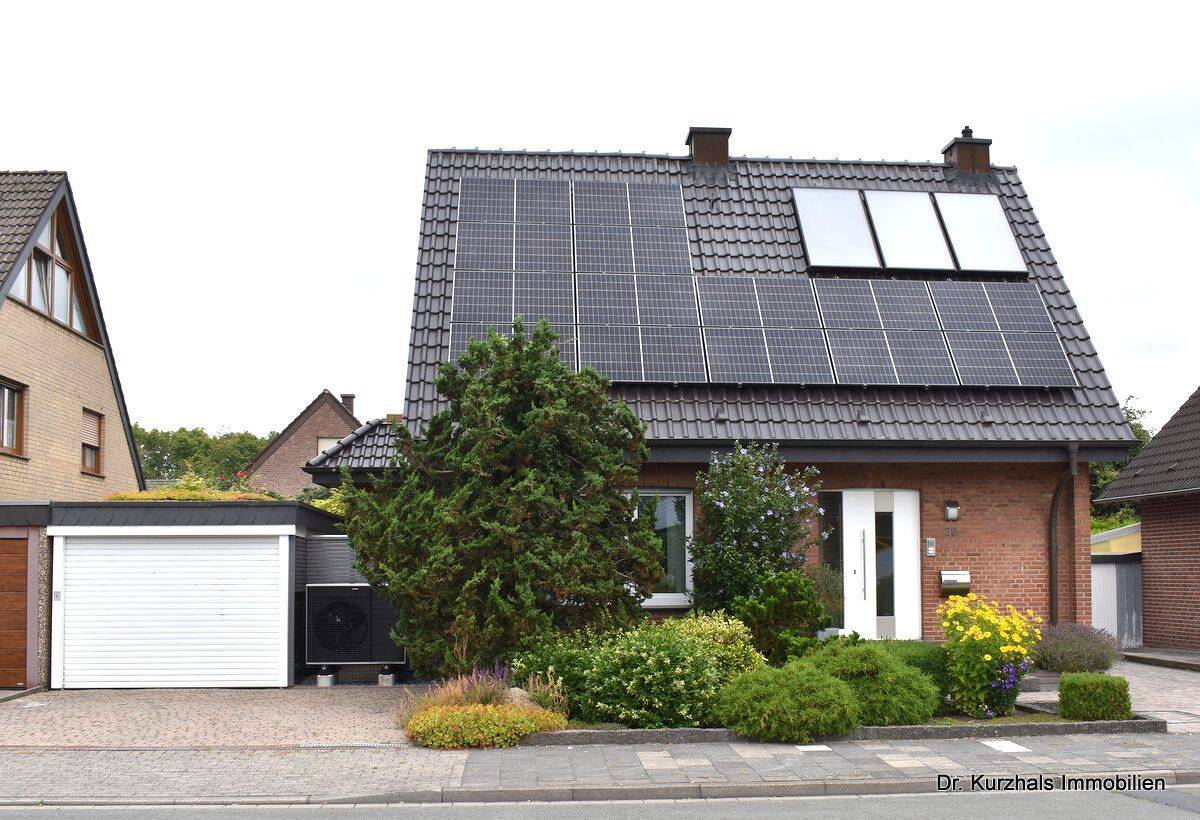 Ansprechende Wohnung in ruhiger Wohnlage mit Loggia, Dr. Kurzhals Immobilien GmbH, www.dr-kurzhals.de, Tel. 02508/451 – 59229 Ahlen – Bild 1 von 8