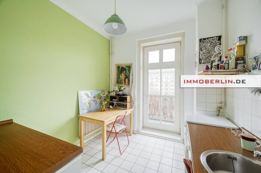 IMMOBERLIN.DE - Charmante Altbauwohnung mit Balkon + Lift in gefragter Lage – Berlin – Vorschaubild 5