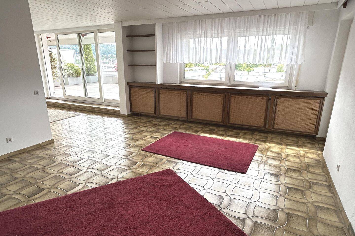 Großzügige Penthouse Wohnung mit separaten Arbeitszimmer-Zugang! – Stuttgart – Vorschaubild 4