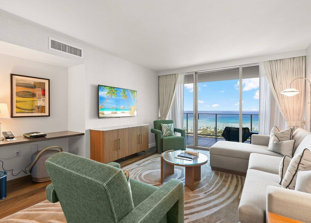 Apartment in the finest and most prestigious hotel condominium in Hawaii