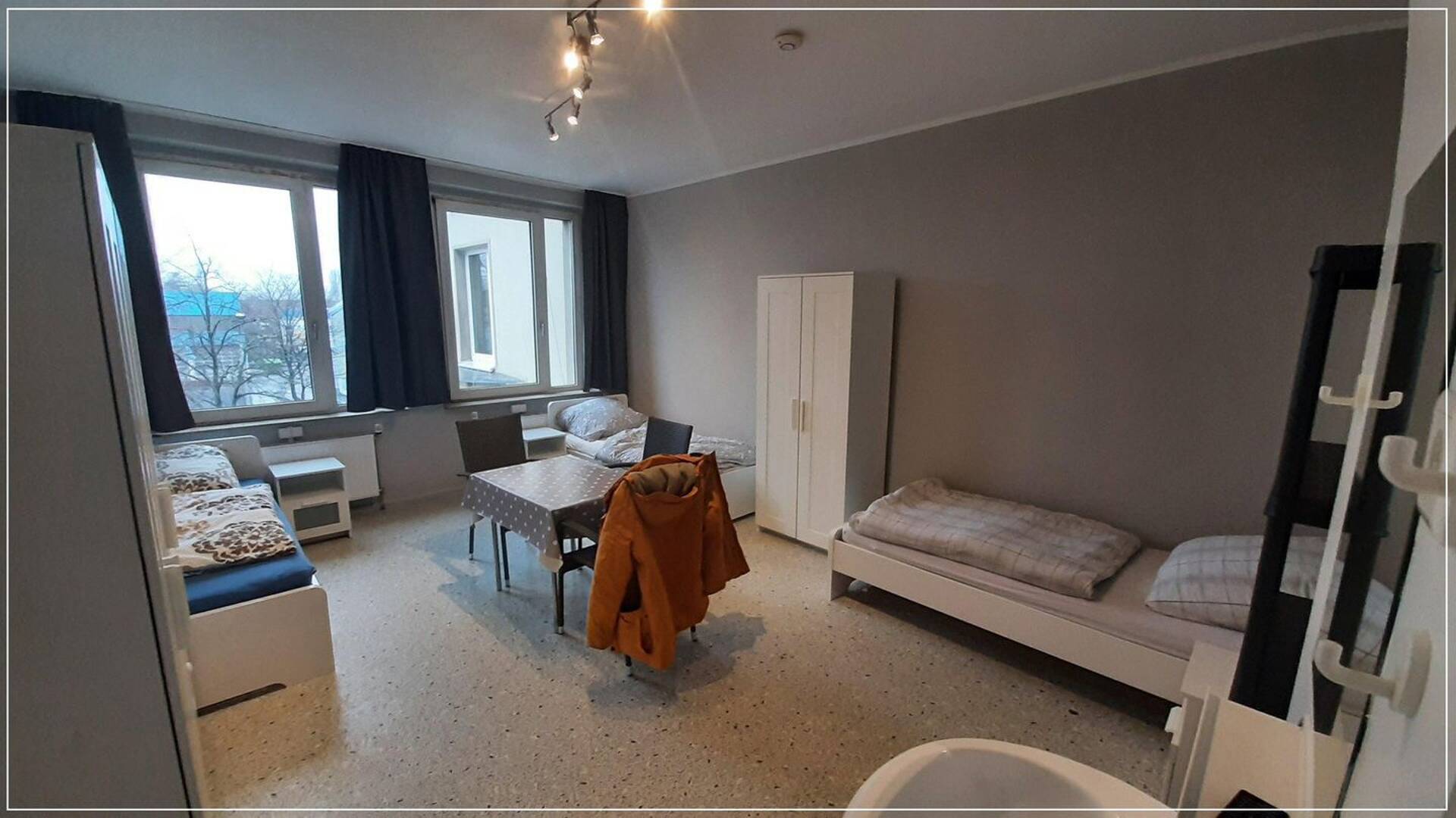 Haus in 47809 Krefeld mit 354 m² kaufen