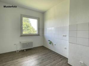 sanierte 3-Zimmer-Wohnung im EG mit Balkon – 44866 Bochum – Vorschaubild 6