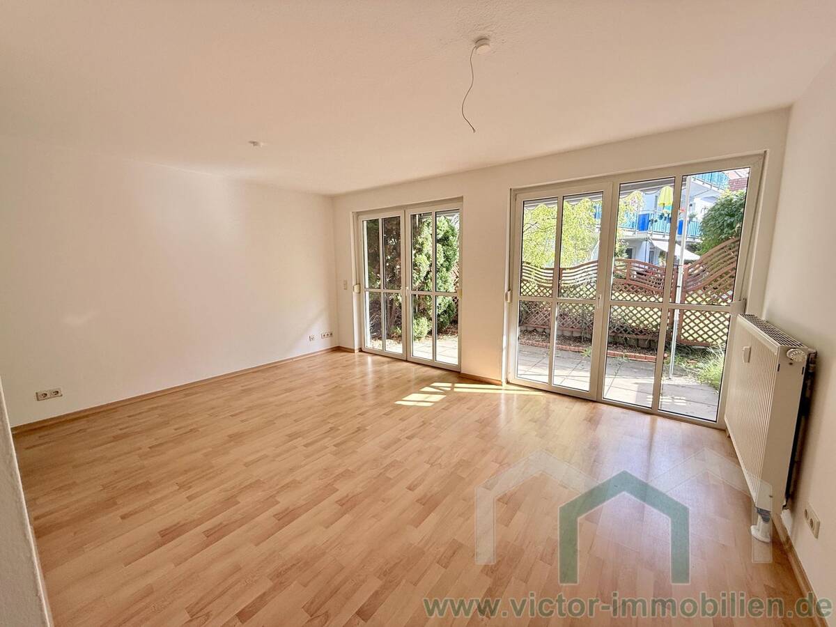 ** 2-Zimmer-Terrassen-Whg. mit Einbauküche in ruhiger Lage** – 4179 Leipzig – Bild 1 von 9