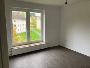 Gelegenheit: günstige 4-Zimmer-Wohnung für eine kleine Familie – 34128 Kassel – Vorschaubild 3
