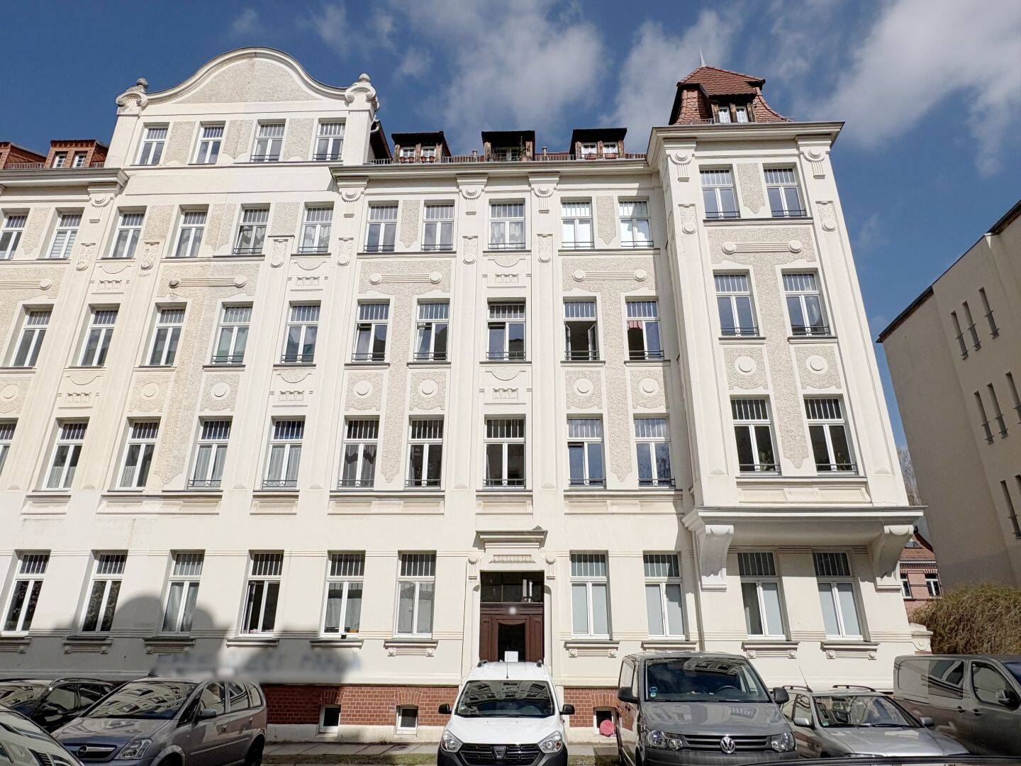 Charmante 1-Zimmer-Dachgeschosswohnung im Denkmal - Ruhige Wohnlage in der Leipziger Südvorstadt