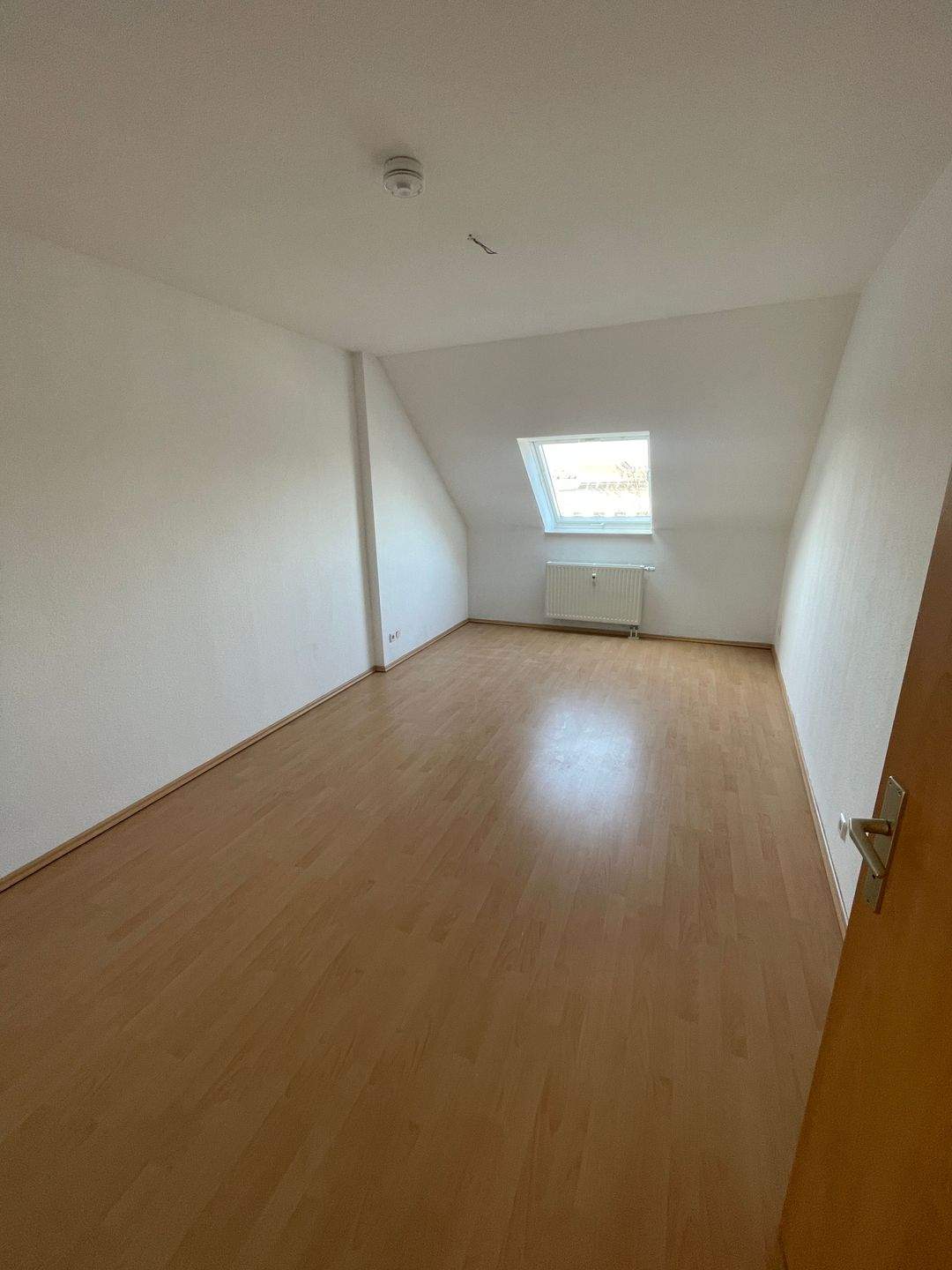 Limbacher Str.* EBK inkl.*schicke 2-Zimmer Wohnung mit Balkon, Zentrumsnah... WAS WILL MAN MEHR? * – Chemnitz – Vorschaubild 9