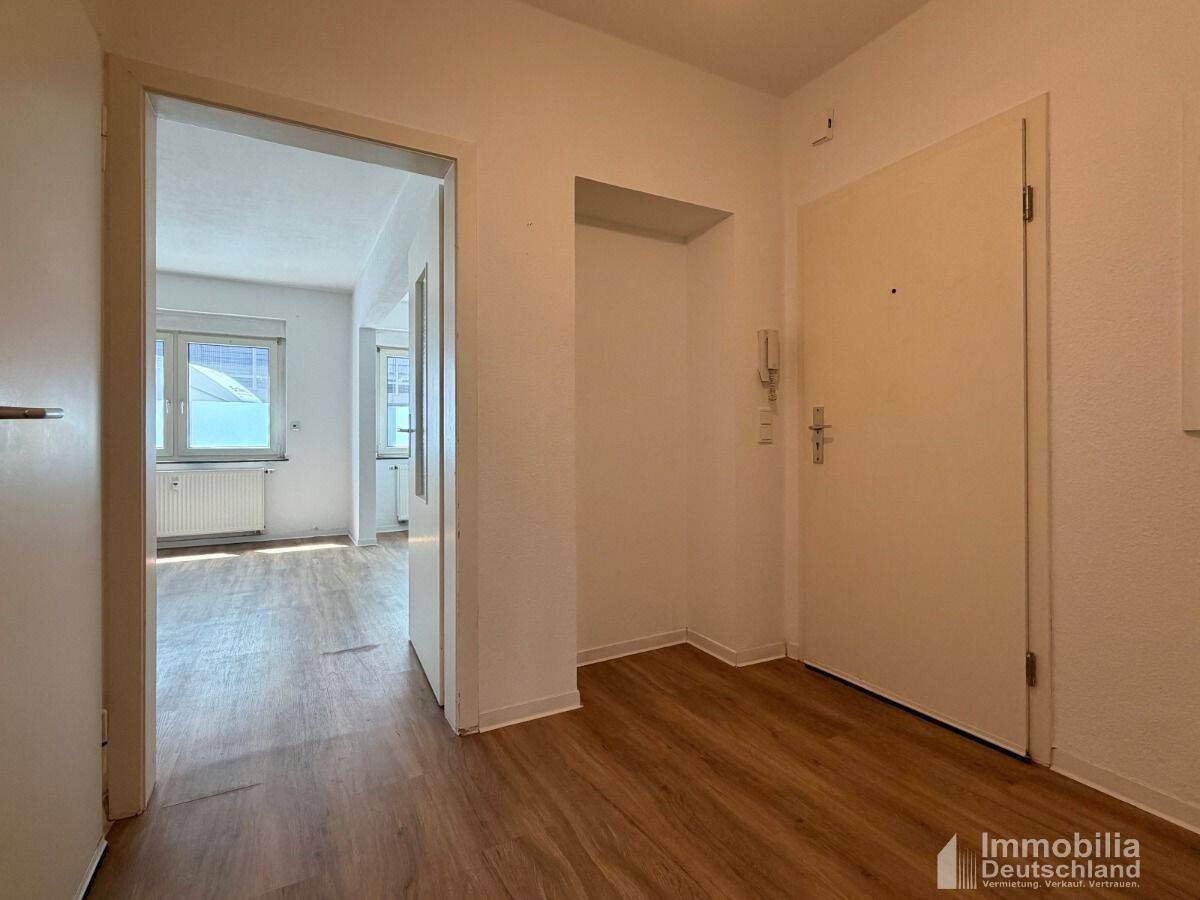 Attraktive 2-Zimmer-Wohnung mit Terrasse und Einbauküche in beliebter Stadtlage – Dortmund – Vorschaubild 2
