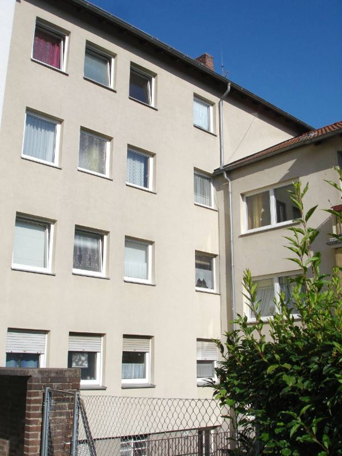 Wunderschön Wohnen in Wehlheiden! Gut geschnittene 3-Zimmer-Wohnung mit Balkon und neuem Bad – 34121 Kassel – Bild 1 von 5