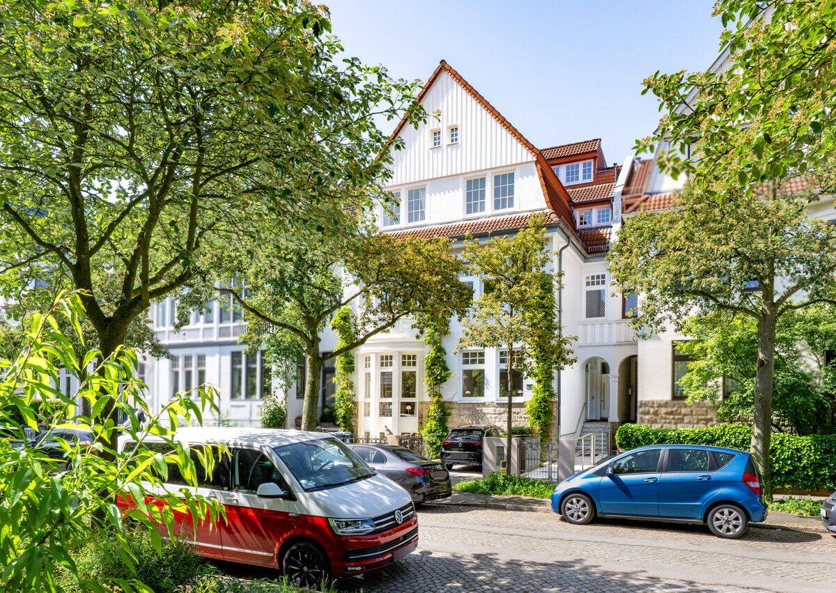 Altbremer Mehrfamilienhaus in Top-Zustand - Traum-Maisonette selbst bewohnen, 4 Einheiten vermieten