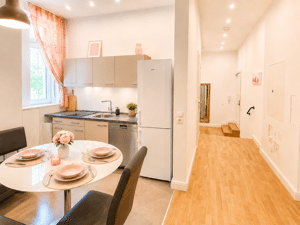3-Zimmer-WG in Altbogenhausen - 20 m vom Prinzregentenplatz – 81675 München – Vorschaubild 4