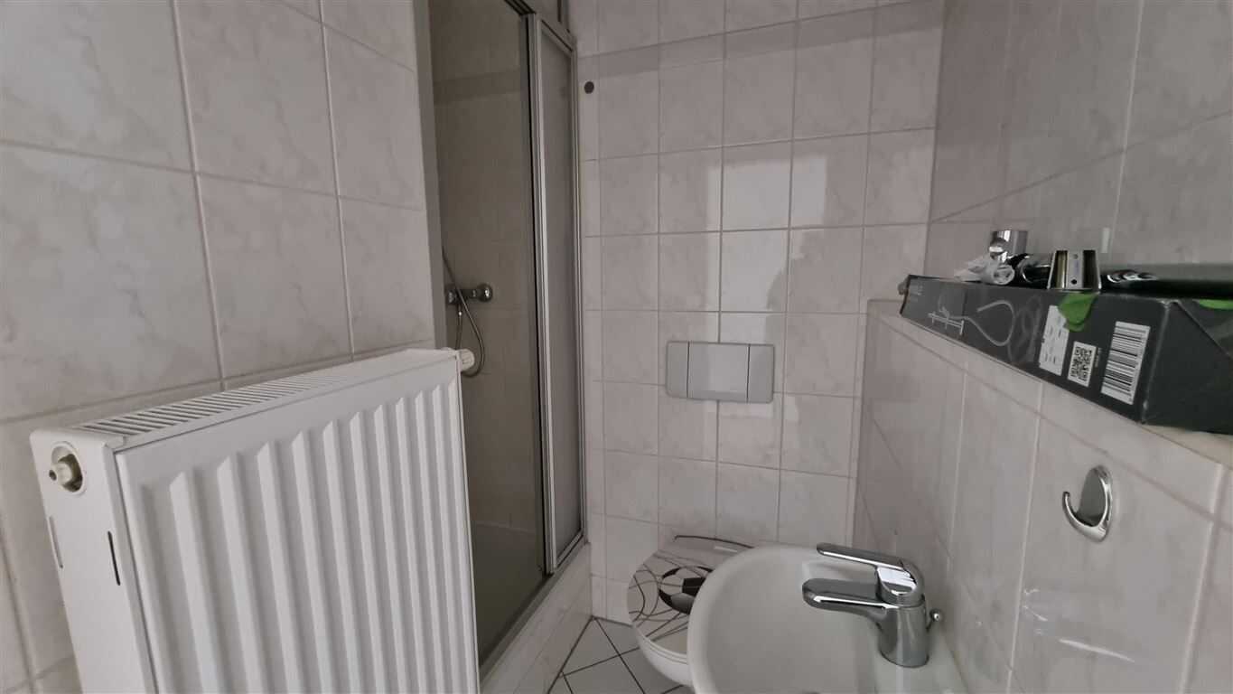 ***Tolle 3 - Raum Wohnung mit Balkon sucht Dich!*** – Chemnitz – Vorschaubild 8