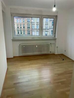 Barrierefreier Zugang-bezugsfreie, helle 3-Zimmer-Wohnung in Karlsruhe-Süd. – 76133 Karlsruhe – Vorschaubild 5