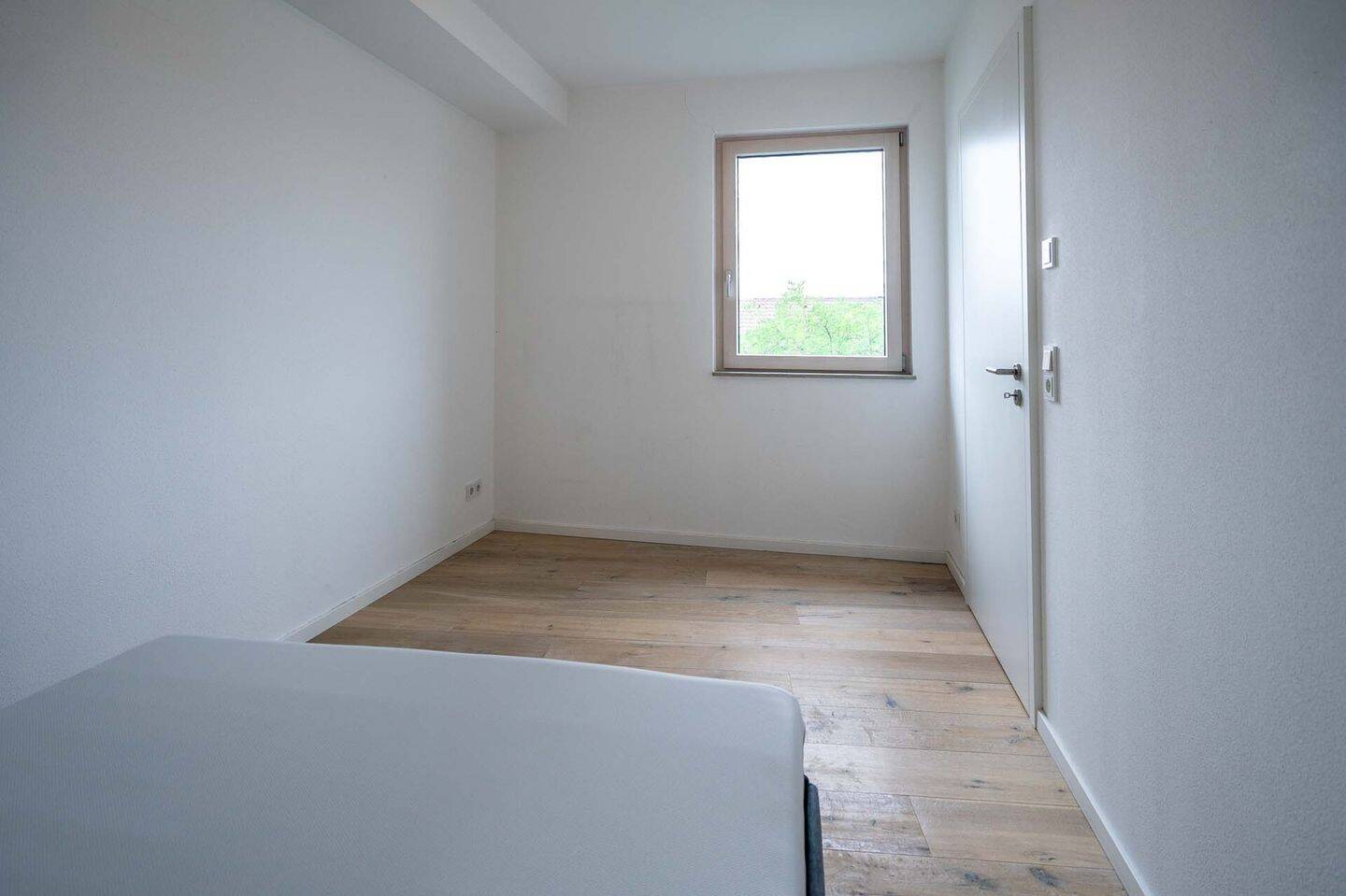 Top Lage: 2-Zimmer-DG-Wohnung mitten in Ulm – Ulm – Vorschaubild 5