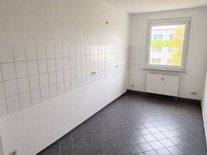 Für Sie frisch renoviert: Jetzt schnell sein! Helle 3-Raum-Wohnung mit Balkon – 7552 Gera – Vorschaubild 6