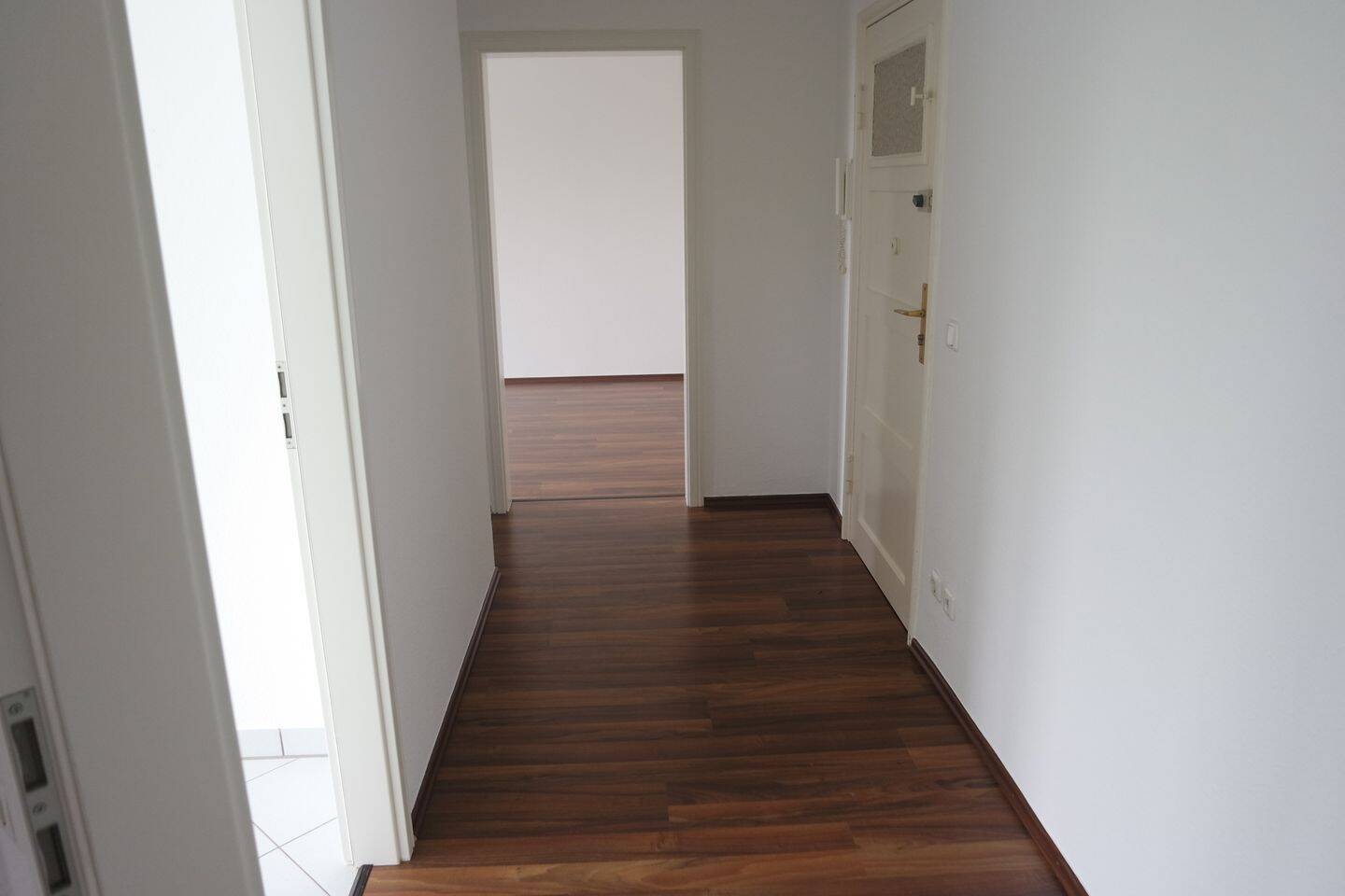 Eutritzsch - schöne Singlewohnung im Leipziger Norden mit Tageslichtbad, EBK und Balkon – Leipzig – Vorschaubild 7