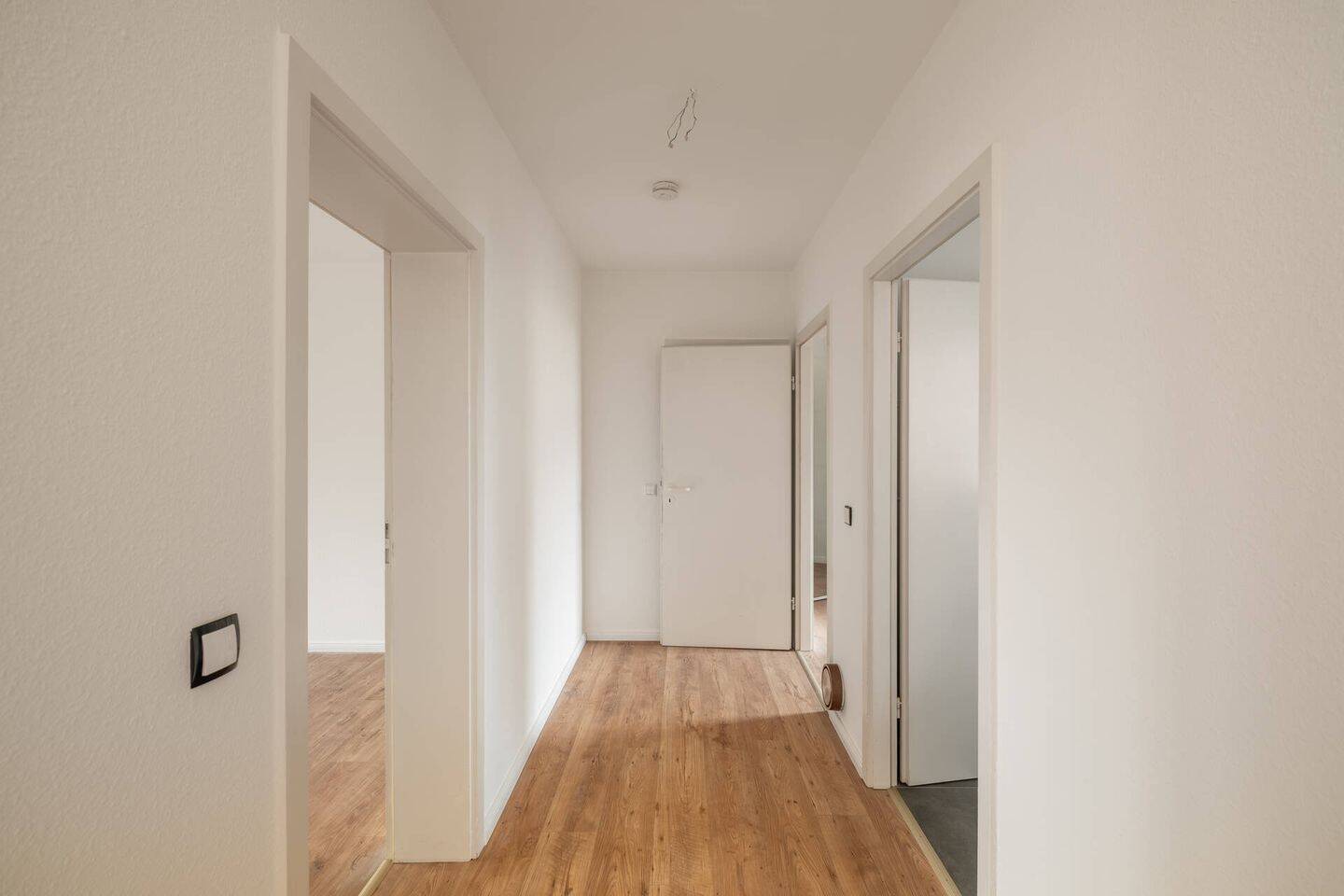 2 Zimmer Wohnung mit tollem Ausblick | GLADIGAU – Hamburg – Vorschaubild 2