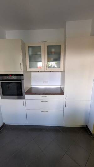 Gepflegtes Reihenmittelhaus mit schönem Garten in ruhiger Lage von Frankfurt-Nieder-Eschbac – 60437 Frankfurt am Main – Vorschaubild 7