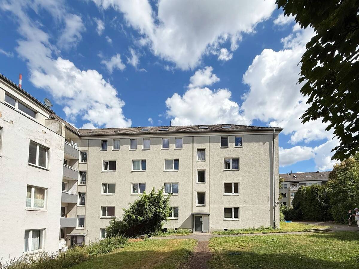 Provisionsfrei - vermietete 4 Zimmer-Eigentumswohnung in Essen Holsterhausen! – 45147 Essen – Bild 1 von 9