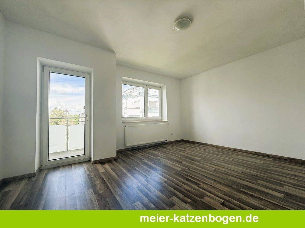 3-Zimmerwohnung mit Küche und Balkon in zentraler Lage