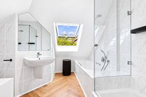 Hochwertig modernisierte Endetagenwohnung in begehrter Wohnlage - provisionsfrei – 51109 Köln – Vorschaubild 7