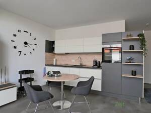 (EF1083_M) Erfurt: Löbervorstadt, möbl. exklusives Apartment in bevorzugter Wohnlage mit Klimaanlage und Balkon – 99096 Erfurt – Vorschaubild 4