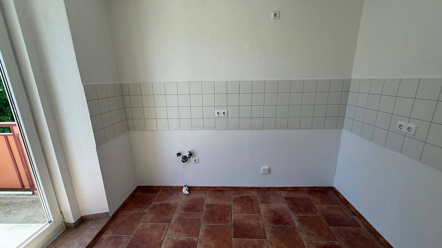 TOP Lage / 1.OG / Bad mit Fenster / an der Humboldthöhe ! – Chemnitz – Vorschaubild 5