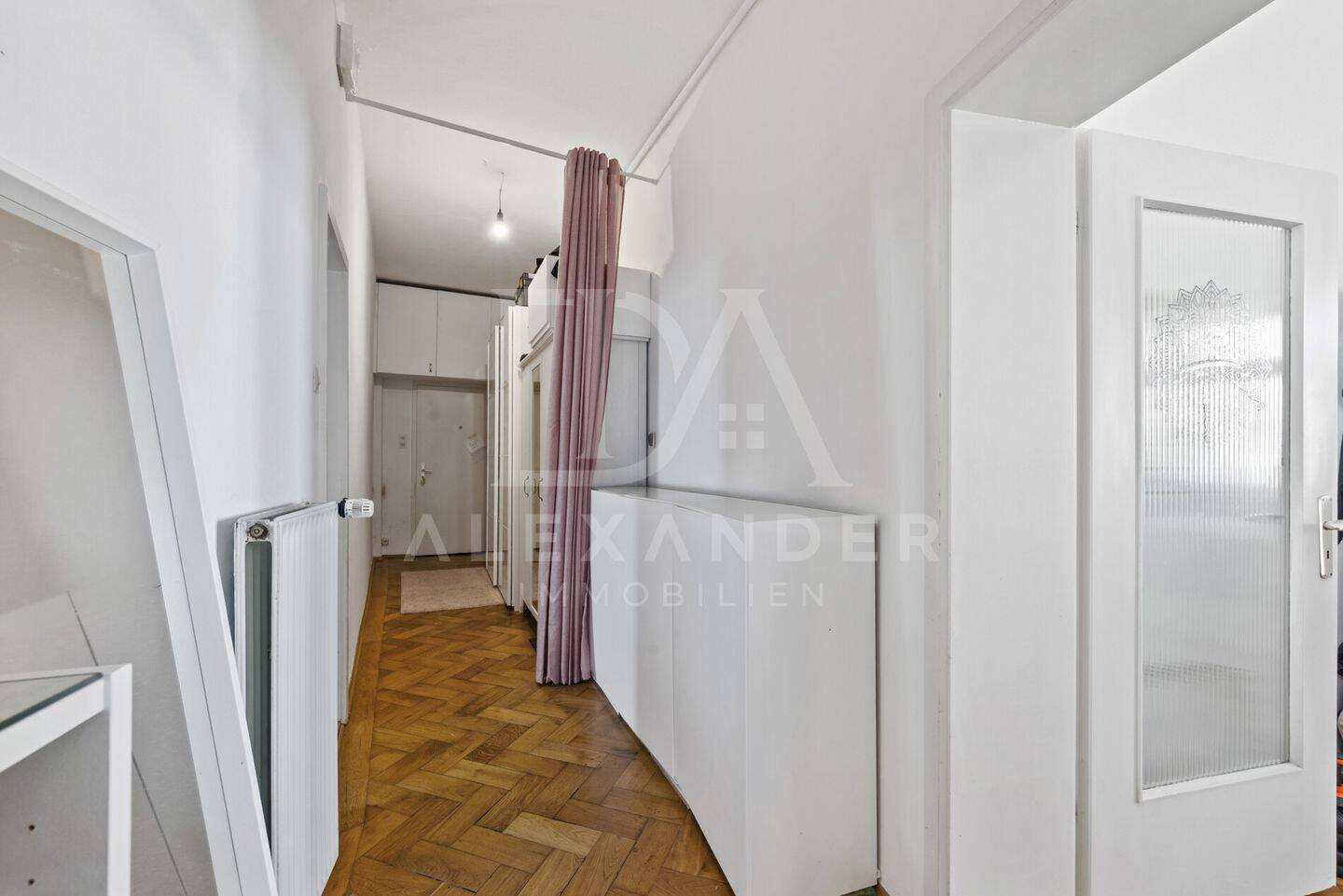 Altbauwohnung in Top Lage! 1 Zimmer mit Charakter! – München – Vorschaubild 4