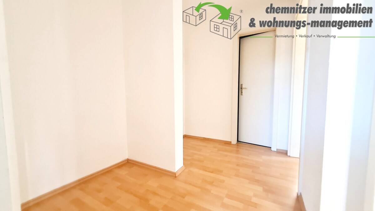 frisch renovierte 2-Raum-Wohnung mit neuer Einbauküche – Chemnitz – Vorschaubild 4
