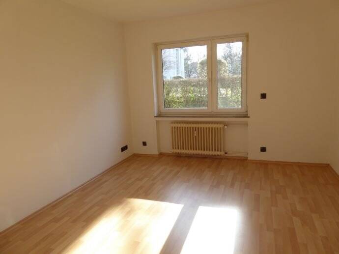 Gepflegte 3-Zimmer-Erdgeschosswohnung mit Gartennutzung in Bonn-Plittersdorf (ca. 80 m²) – Bonn – Vorschaubild 6