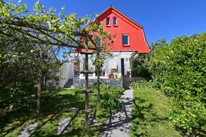 Komm mit ins Abenteuerland :) Kreatives Familien-Zuhause mit schönem Garten mitten in Kettwig – 45219 Essen – Vorschaubild 2