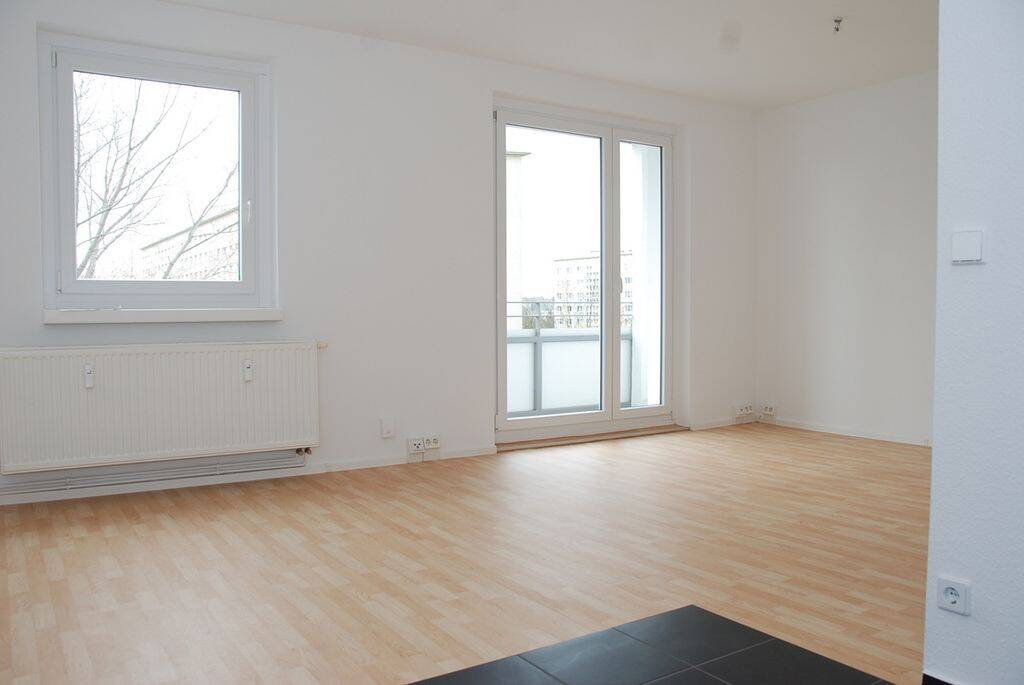 Wunderschöne 3-Raum-Wohnung mit offener Küche – Chemnitz – Vorschaubild 2