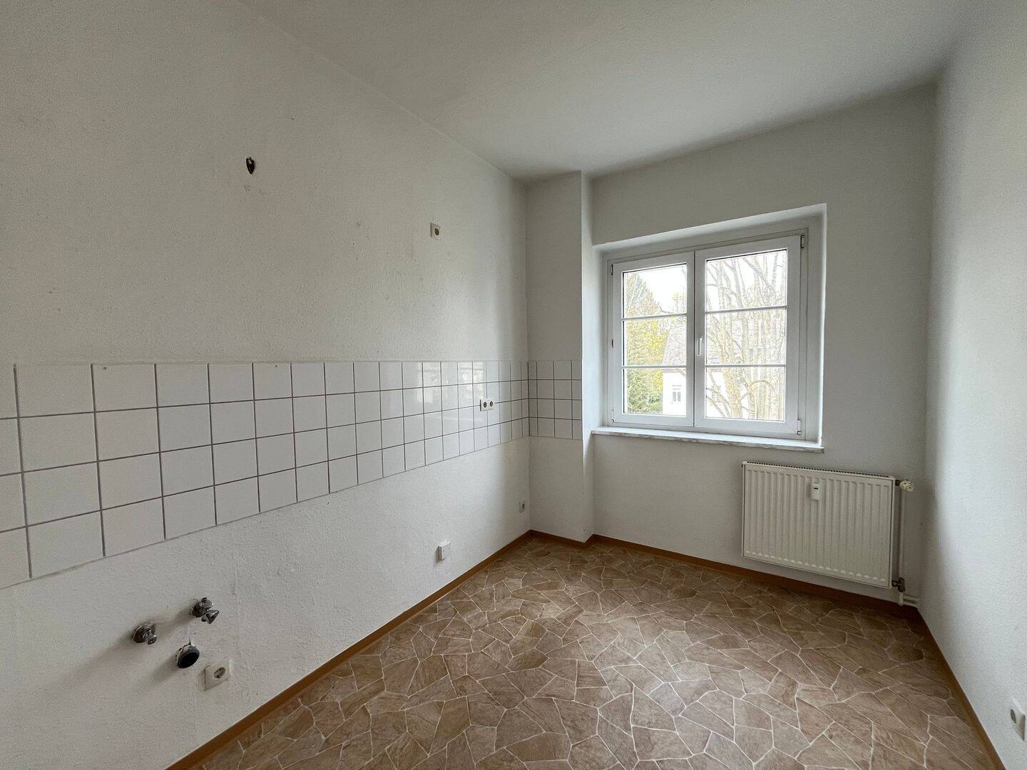 Moderne 3-Zimmer-Wohnung mit Balkon in Chemnitz Bernsdorf – Chemnitz – Vorschaubild 7