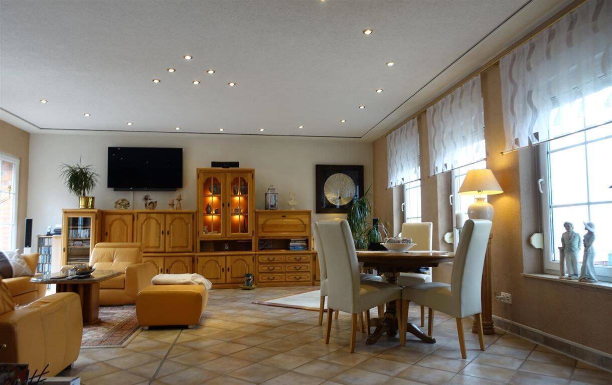 Einfamilienhaus und Zweifamilienhaus mit viel Platz für die große Familie ! – Coswig (Anhalt) – Vorschaubild 8
