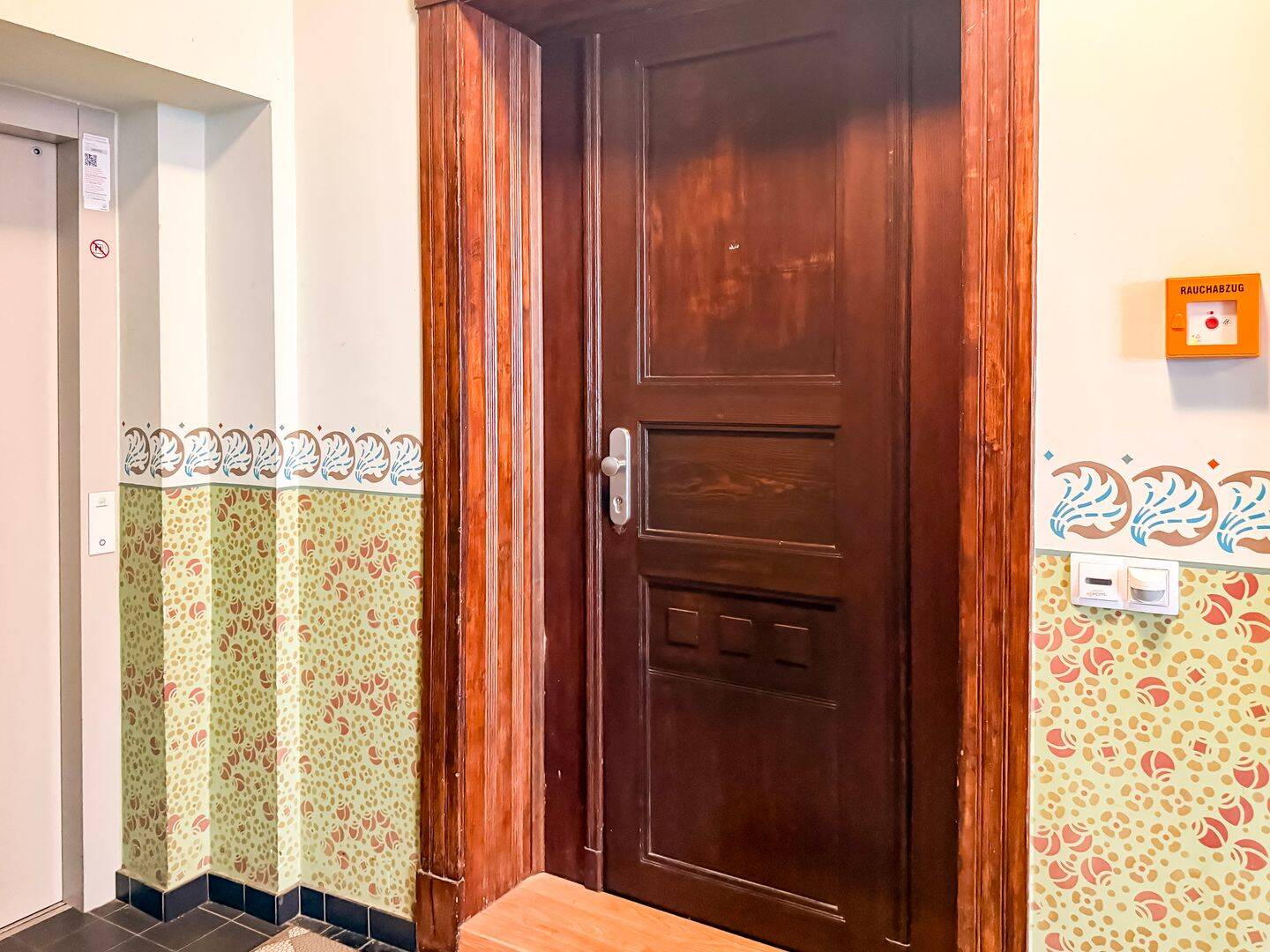 Kernsanierung in 2016 I 3-Zimmer I Hochparterre I Balkon I Tageslichtbad mit Wanne I Denkmalschutz – Leipzig – Vorschaubild 3