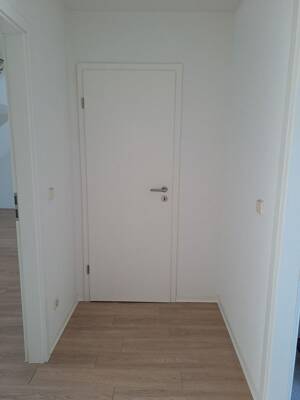 Gemütliches Wohnen unterm Dach - Renovierte 2-Zimmer-Wohnung mit Charme – 6844 Dessau-Roßlau – Vorschaubild 9
