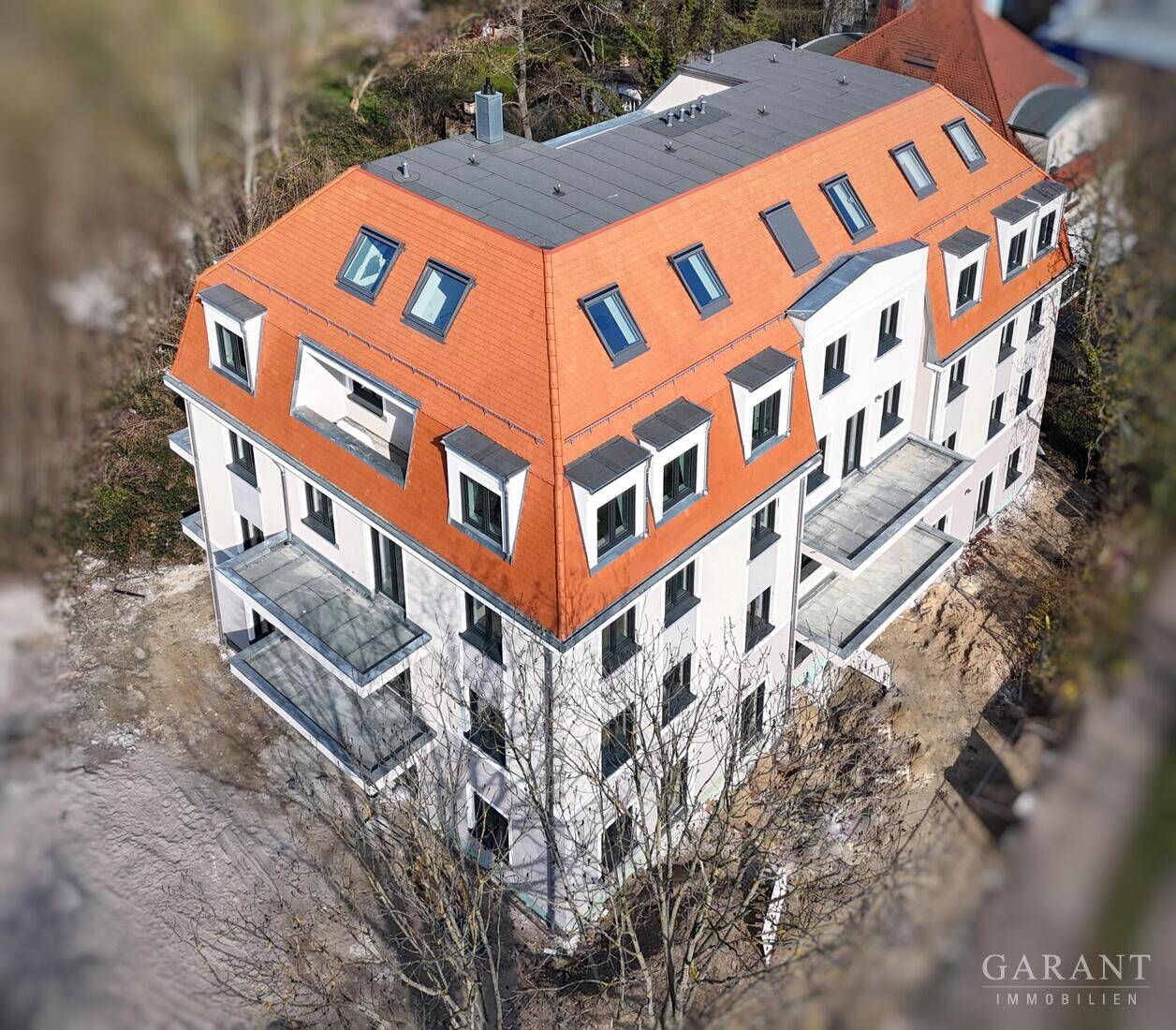 2 Zimmer-Erdgeschoss-Wohnung mit zwei Terrassen, Erstbezug in Leutzsch