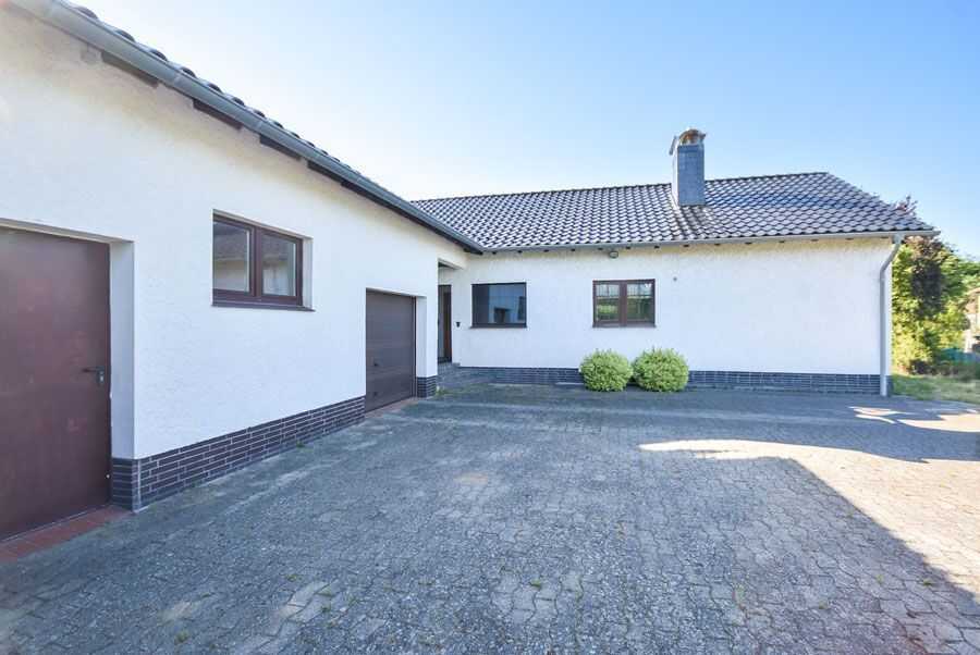 Perfekt für Pferdeliebhaber! Einfamilienhaus mit Pferdestall und 4.000m² großer Weidefläche. – Königslutter am Elm – Vorschaubild 4
