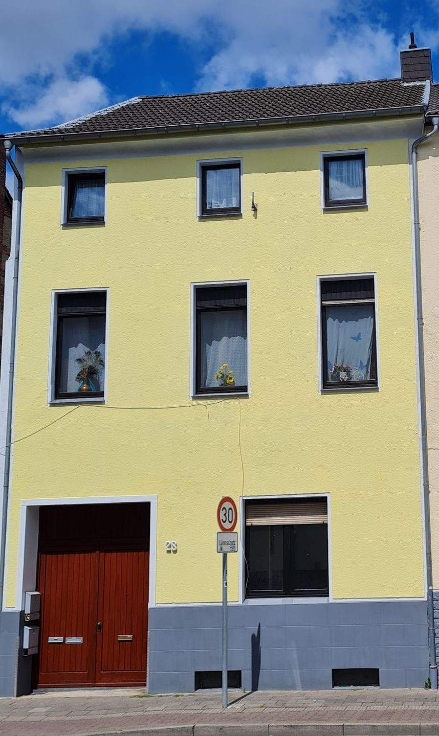 MFH in Mönchengladbach-Rheydt – Mönchengladbach – Bild 1 von 9