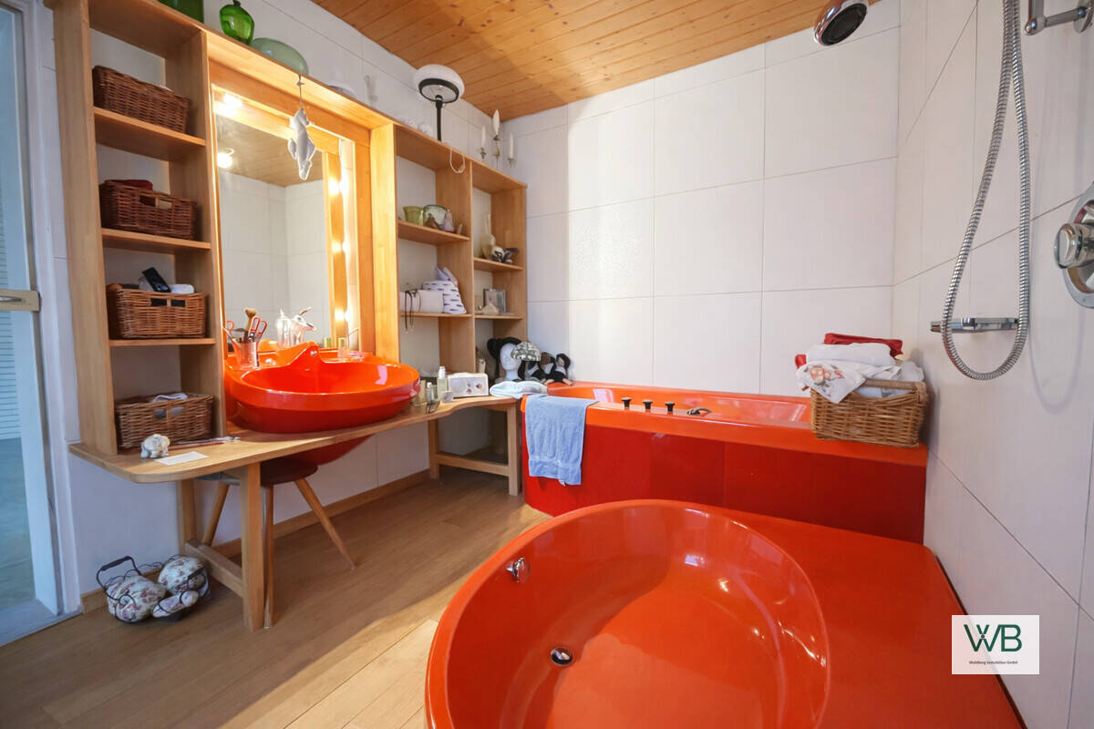 Wohnen mit Wellnessfaktor - Stilvolles Zuhause mit Sauna und Schwimmbad – Wolfsburg – Vorschaubild 9