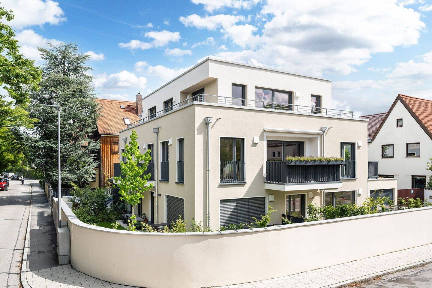 OPEN HOUSE-Besichtigung: Samstag, 27.Juni 14-15 Uhr: Großzügige 3-Zimmer-Gartenwohnung mit Hobbyraum – München – Vorschaubild 8