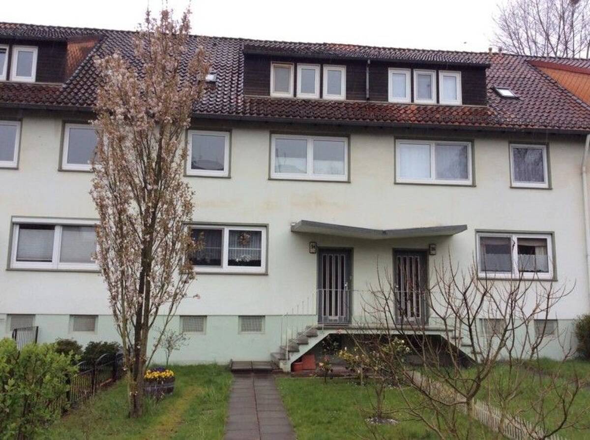 Frisch renovierte 3-Zimmer-Wohnung mit Balkon – 28719 Bremen – Bild 1 von 6