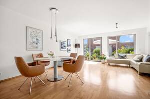 RUHIG WOHNEN IN KANALNÄHE - MODERNES REIHENMITTELHAUS MIT SÜDTERRASSE UND DREI WOHNEBENEN – 30655 Hannover – Vorschaubild 2