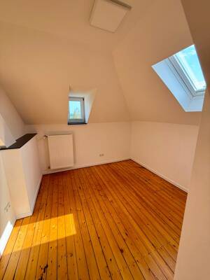 4-Zimmer-DG-Wohnung in zentraler Lage von St. Ingbert – 66386 Sankt Ingbert – Vorschaubild 7