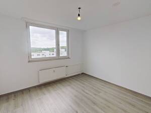 Hübsche 2-Zimmer-Wohnung mit modernem Wannenbad, großem BALKON & tollem Ausblick – 48159 Münster – Vorschaubild 4