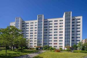 Hier lässt es sich aushalten: interessante 2-Zimmer-Wohnung – 1239 Dresden – Vorschaubild 1