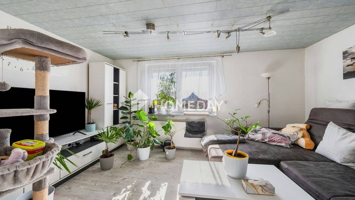 Ankommen und wohlfühlen: Solide Doppelhaushälfte mit Süd-Terrasse, Gartenidylle und Stellplatz – Meßstetten – Vorschaubild 7